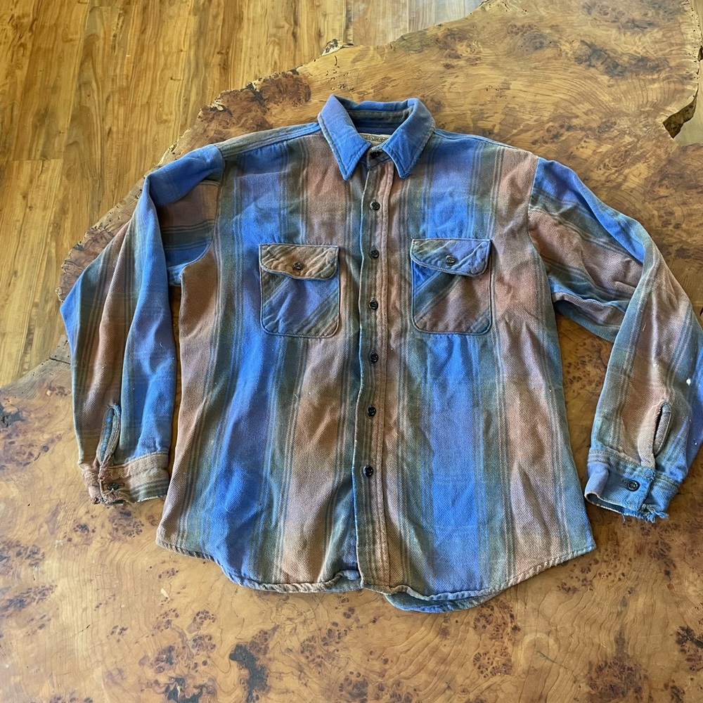 Flannel shirt men’s size medium, well worn